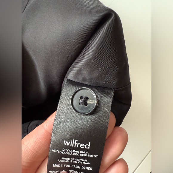 Wilfred Aritzia Atrusi Vest Size 6 - Picture 8 of 11